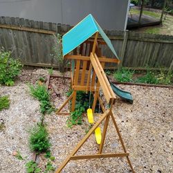 Children's Play Structure  ****PRICE REDUCED****