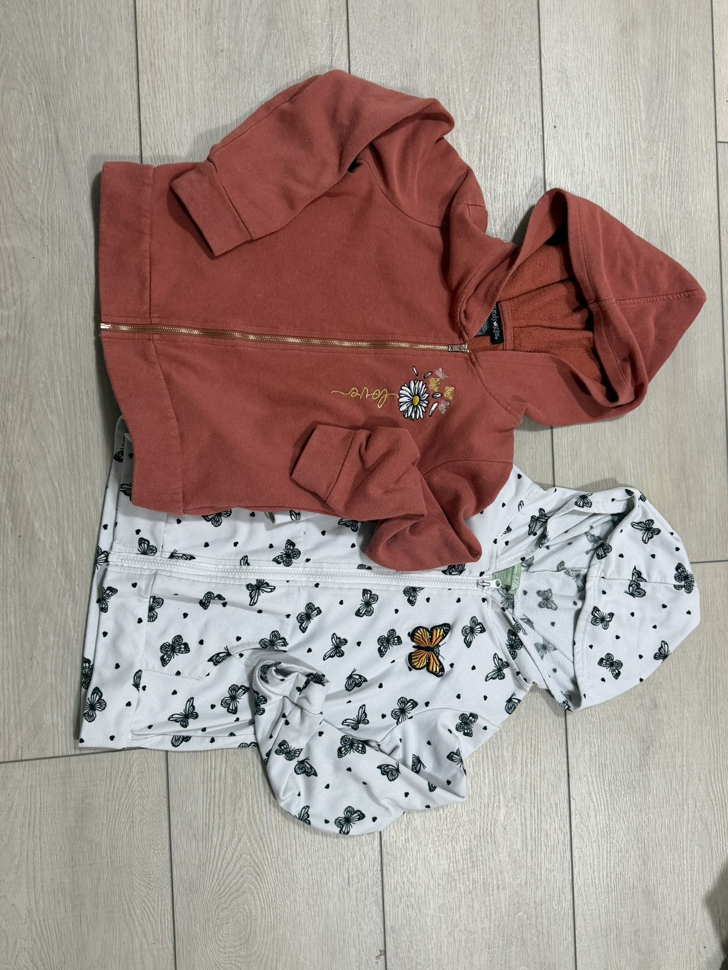 2 Fleece Zipped Hoodies For Kids Size 10/12