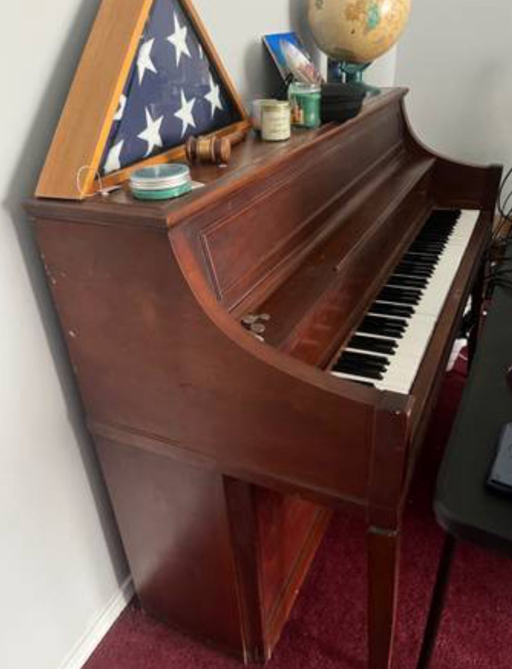 Low Cost Piano 