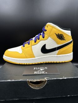 2019 Air Jordan 1 Mid Laker Sz 4.5Y $400