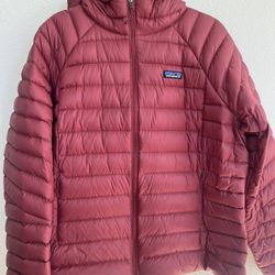 Woman’s Patagonia Jacket XXL