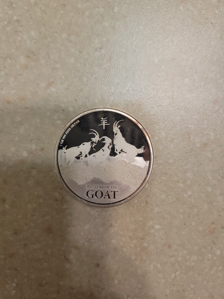 2015 Year Of The Goat 1 Oz 999.9 Silver Coin