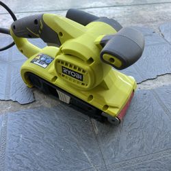 RYOBI 6 Amp Corded 3 in.W x 18 in.L Portable Belt Sander