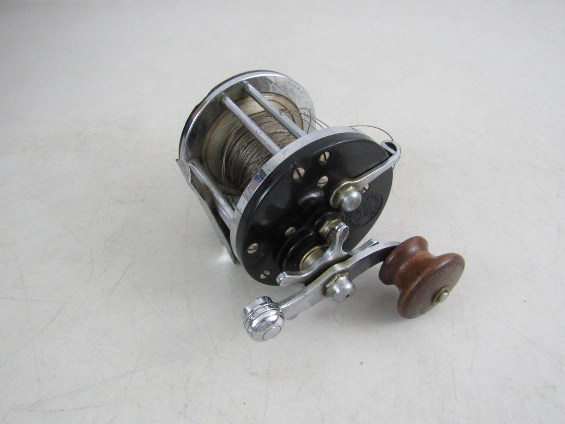 Vintage Pflueger Ohio 1978 Fishing Bait Casting Reel-Working