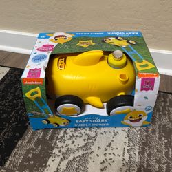 Baby Shark Bubble Mower
