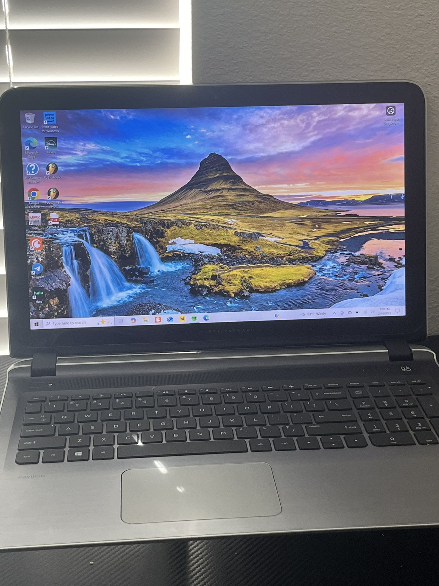 HP Touchscreen B&O Hewlett Packard Pavilion Special Edition Laptop