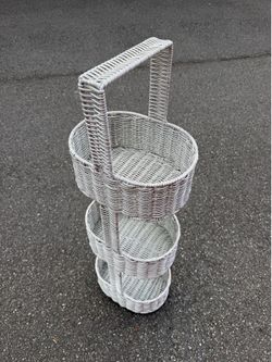 PICK UP TODAY – 3-Pocket Vertical Gray Hanging Storage Basket