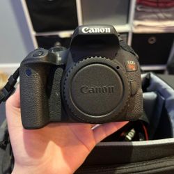 Canon Rebel T7i