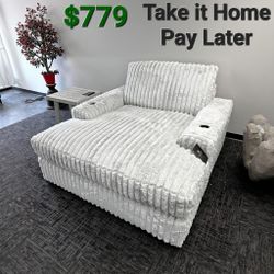 STUPENDOUS ALLOY OVERSIZED CHAISE