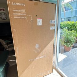 Samsung Refrigerator - Price Negotiable 