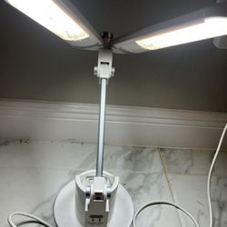 White Desk Light Model DLite 