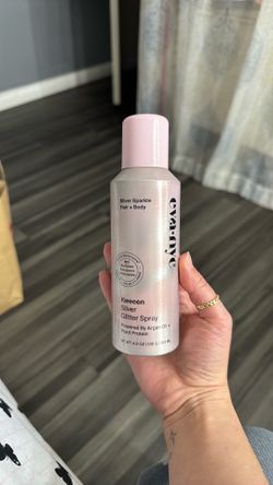 Eva NYC Glitter Spray