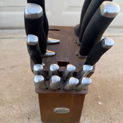 Avalon knife set with knife block