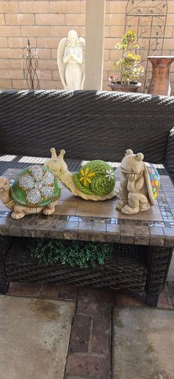 Outdoor decor set