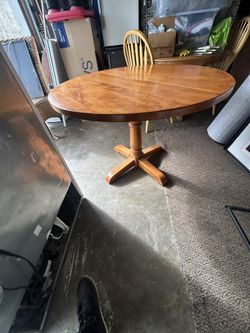 Round Diner Table 41”D. 29” H