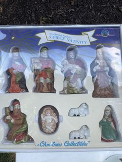 9 Piece Porcelain Nativity Set