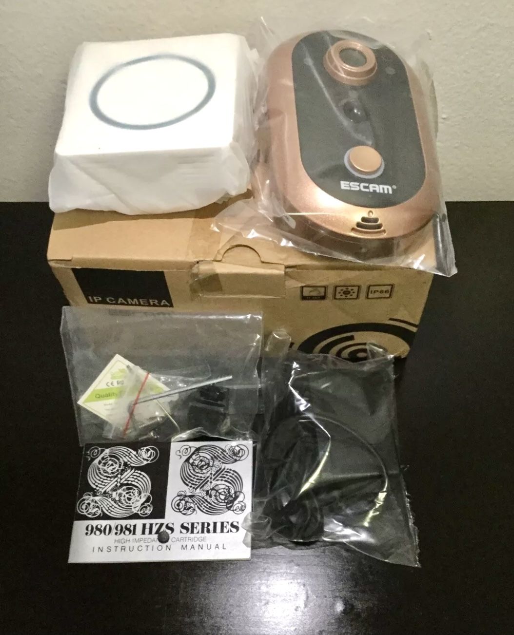 ESCAM QF600 WiFi Smart Doorbell 720P 1.0MP Indoor PIR Alarm Camera, Support Nigh