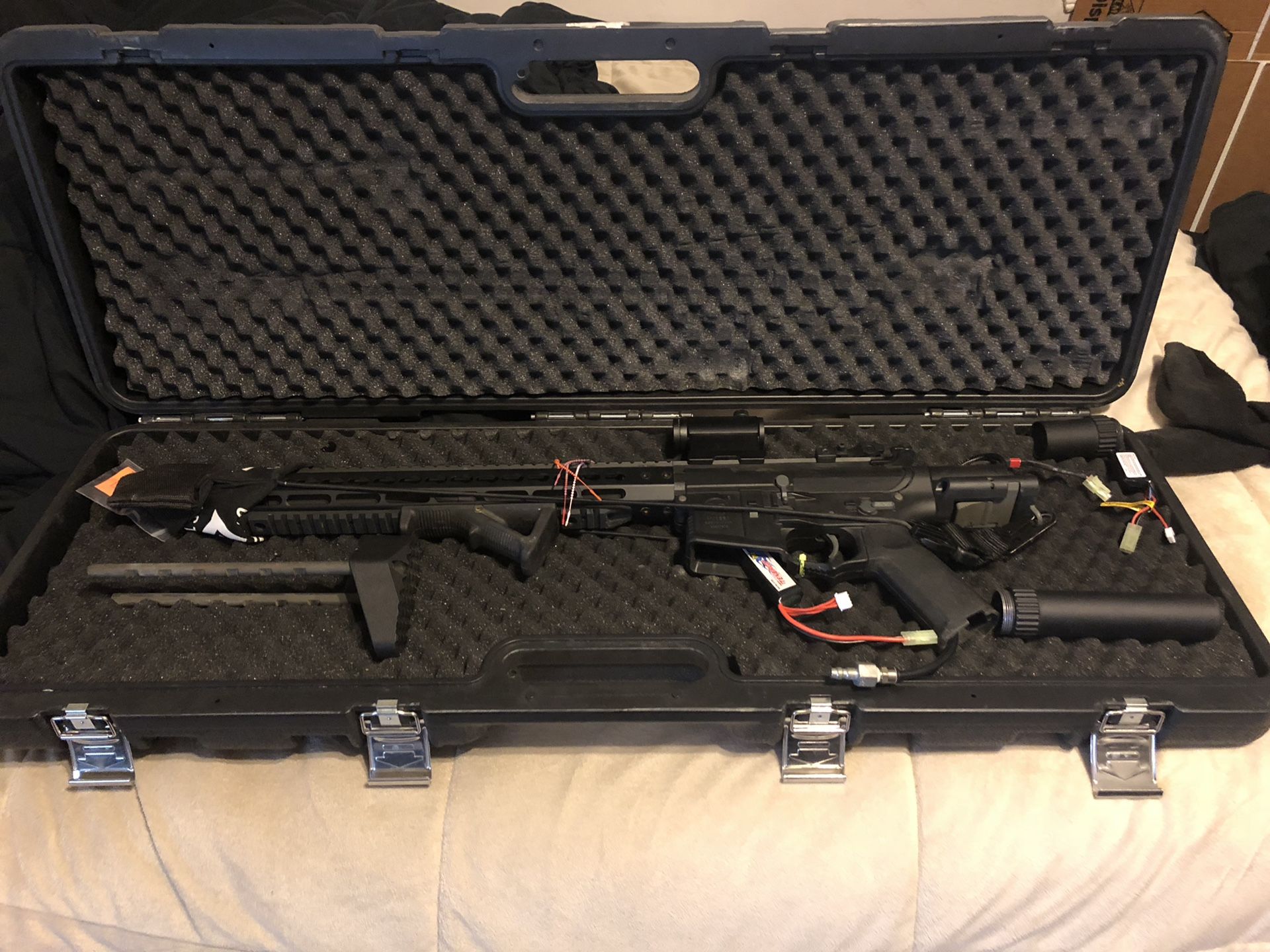 Airsoft Gun Ares Polarstar m4 " honeybadger "