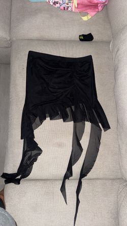Black skirt