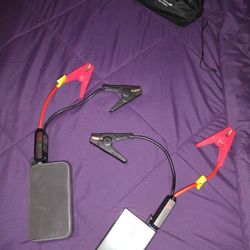 Mini Jumper Pack USB Charger 