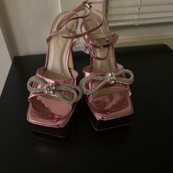 Brand New Metallic Pink Heels