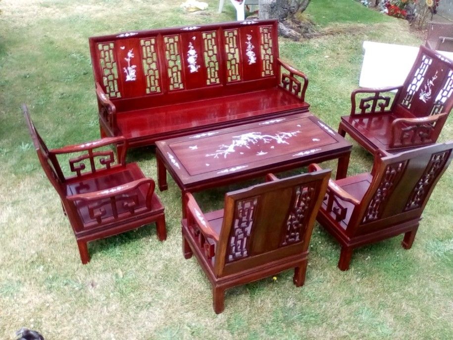 Oriental furniture set IN BEAUTIFUL CONDITION