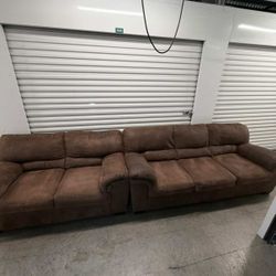 Contemporary Brown Sofa – Plush Comfort with Clean, Modern Design