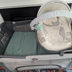 Graco pack and play 