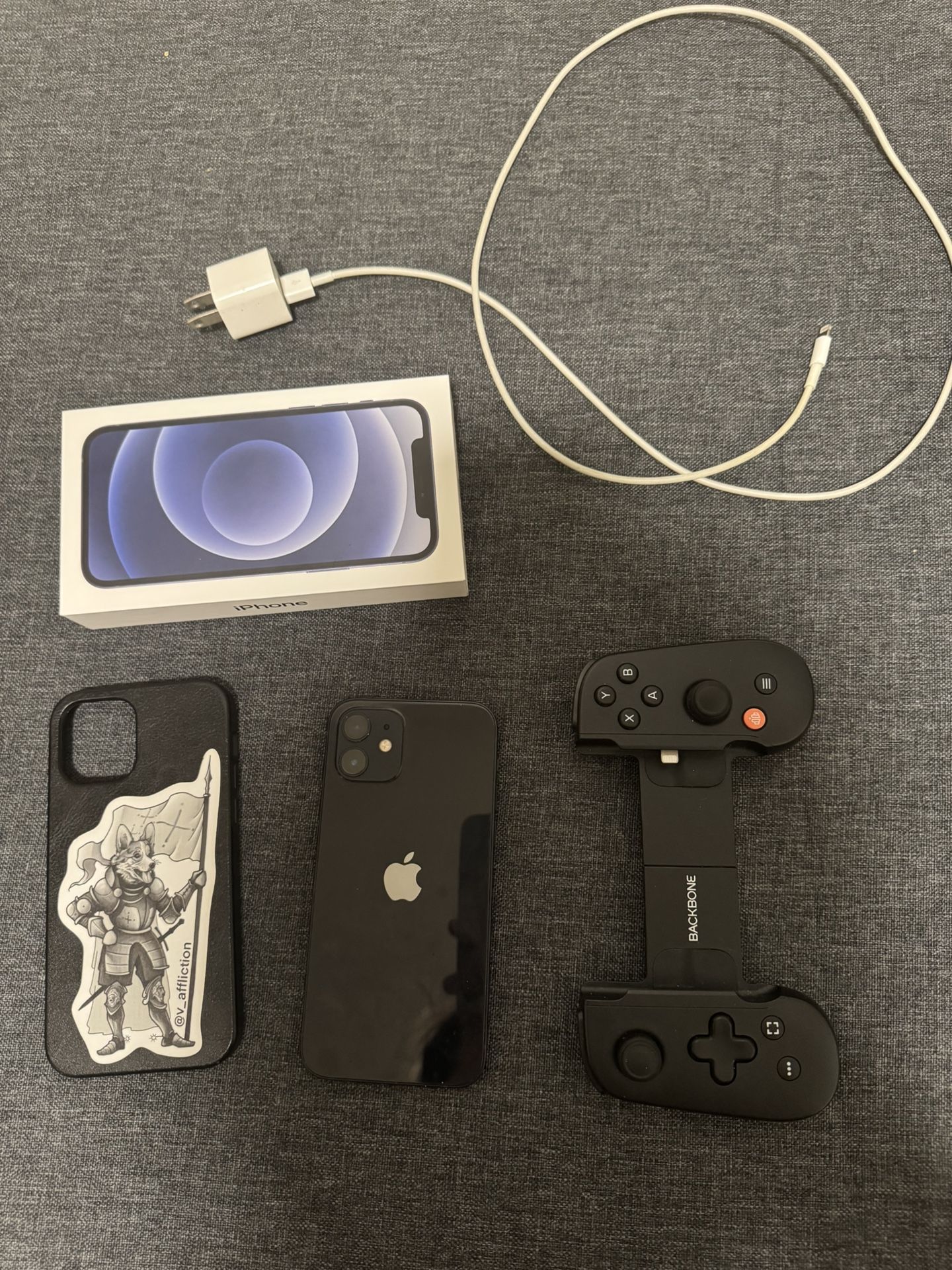 iPhone 12 Unlocked 64 gb