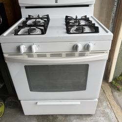 Gas Stove/Estufa De Gas 