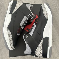DS Air Jordan 3 Black Cement SZ 10