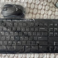 Logitech Wireless Keyboard With Mouse