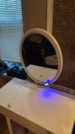 Mirror and desk