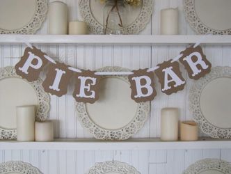 Wedding accessories - pie bar banner