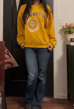 Cute cheap sweaters/crewnecks! (Click for full)