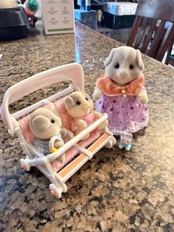 Calico Critters Guinea Pig Family