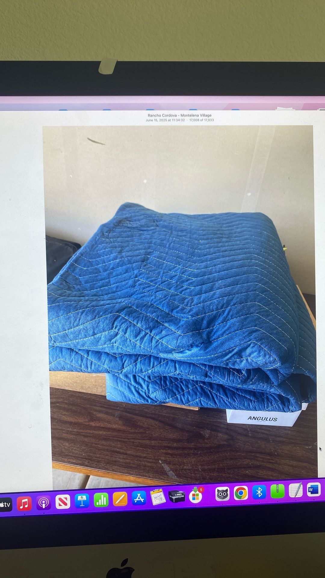 8 Pieces Moving Or Covering Blankets