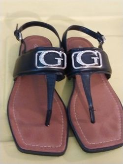 Women's Guess sandals size 8 $15