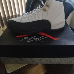 Jordan 12 Taxi 