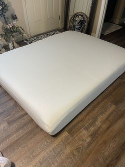 Zinus 10 Inch Firm Mattress