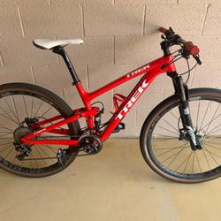 2016, incredibly well kept bike.  mint condition, Trek Top Fuel SL.  scroll down for more details