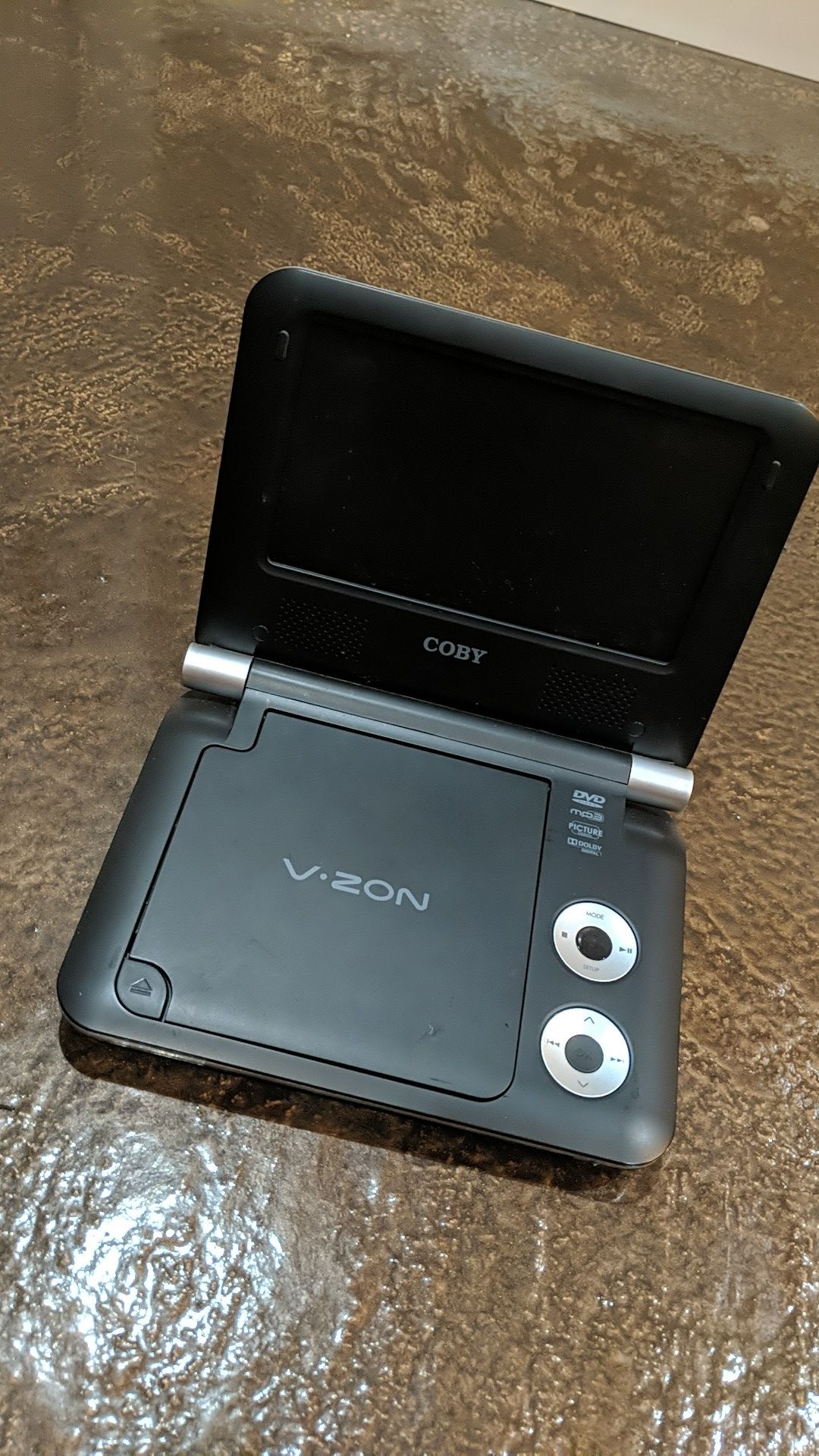 Portable DVD