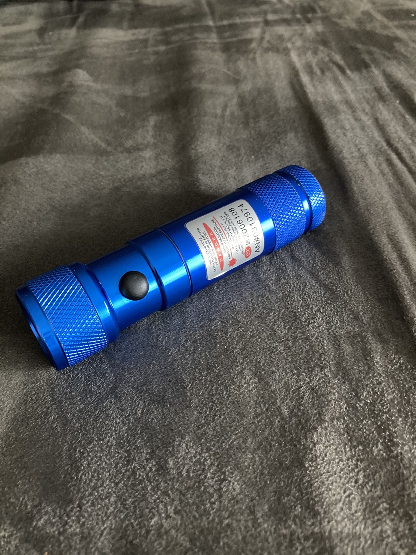 Flashlight laser pointer