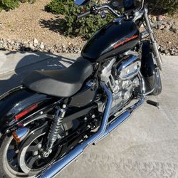 2014 Harley  Davidson Sportster 883