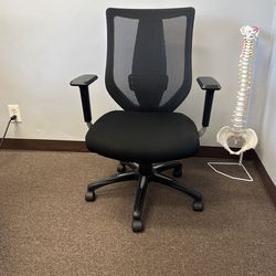 2 Office Chairs 