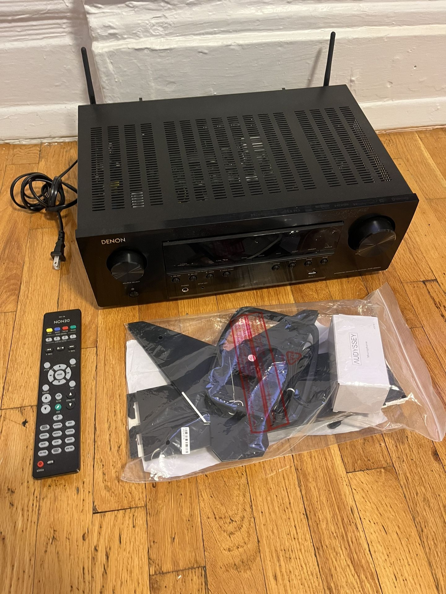 Denon AVR-S660H 5.2 Receiver — Excellent Condition