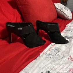 Black High Heels 