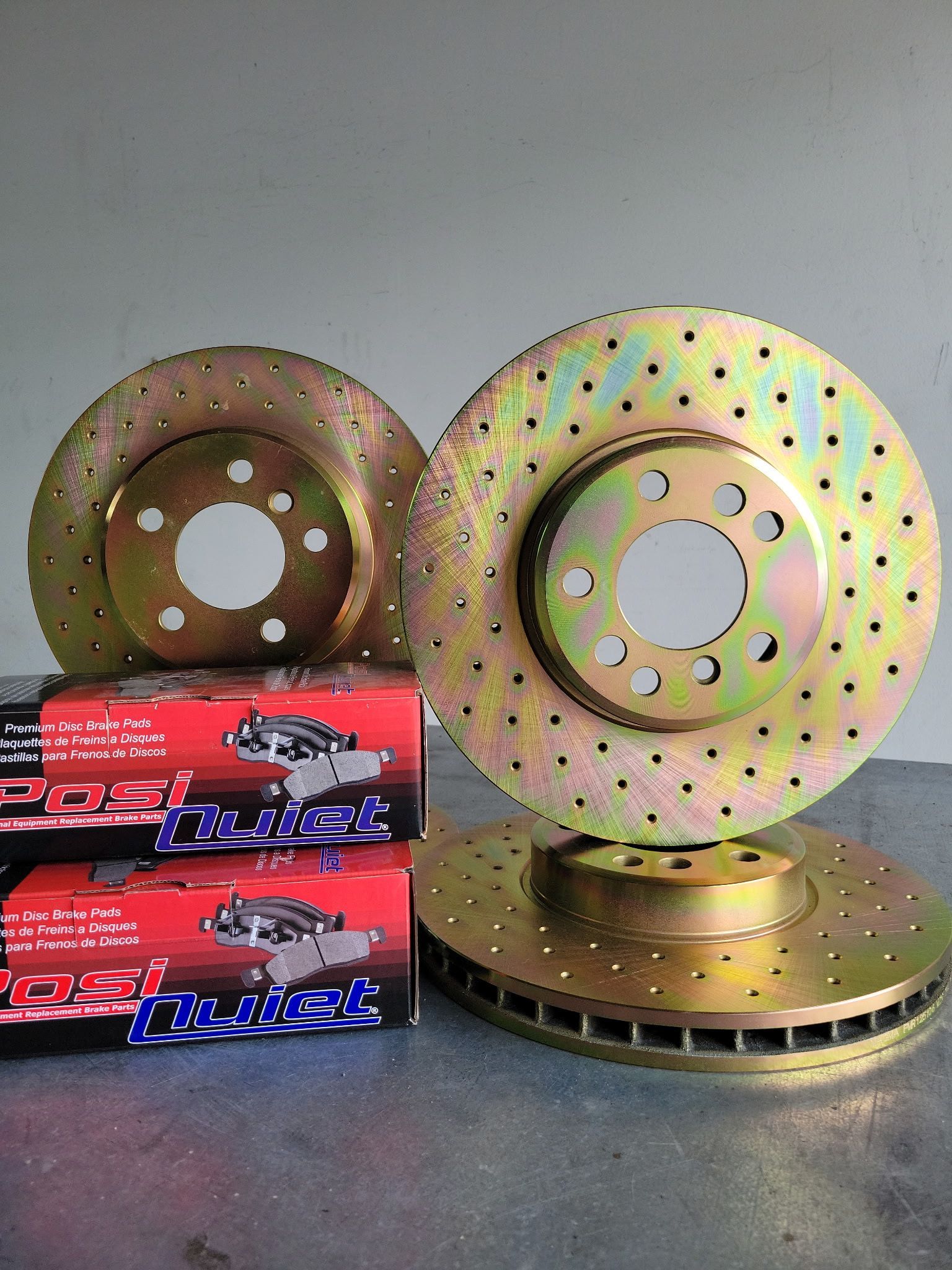 2000 2001 2002 2003 2004 2005 2006 BMW X5 4.4i 3.0i 4.4i Lujo Brake Kit Brake Disc Rotors Drilled Rotors Gold Zinc Front & Rear