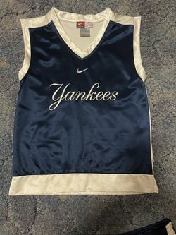 Boys Size 6 Yankee Short Outfit