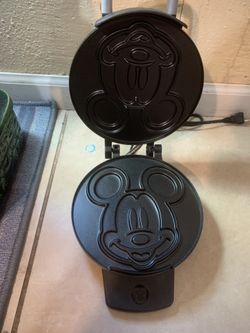 Disney Mickey Mouse Waffle Maker 